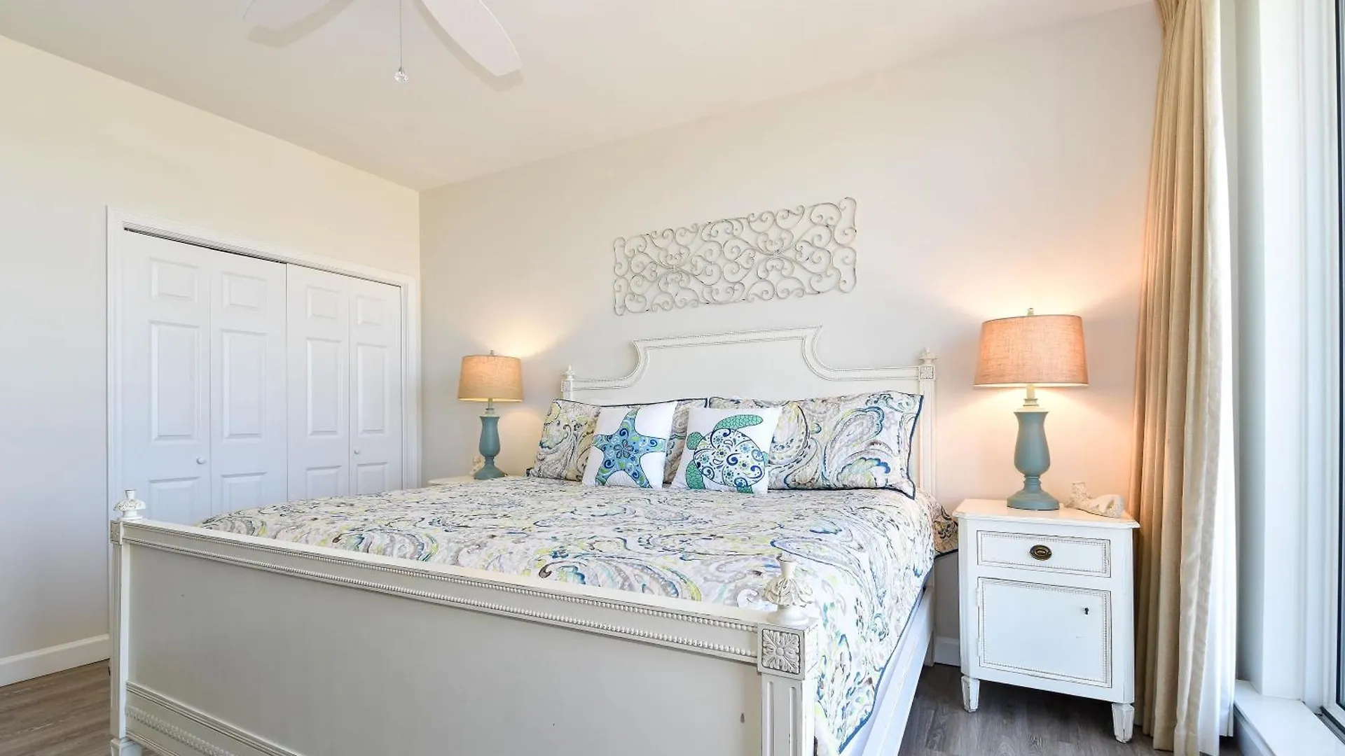 Silver Beach Towers W1403 Destin Apartment
